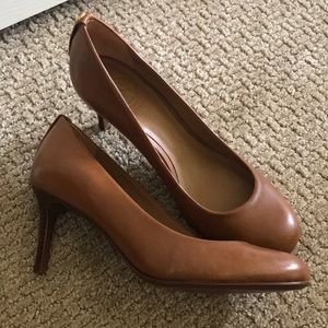 Tory Burch Brown Leather Pumps, size 7.5